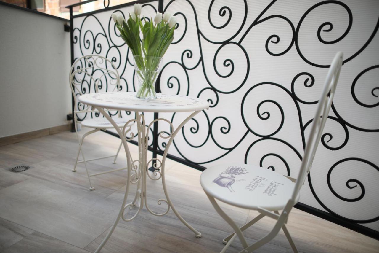 Joli Apartment Belgrad Exterior foto